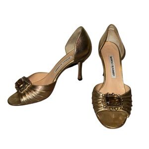 Manolo Blahnik Gold Leather Sedaraby Crystal D'Orsay Peep Toe Pumps Size 7 /37.5